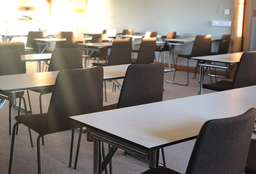 En närbild av sittgrupperna från konferenslokalen Stora Tuna på Best Western Gustaf Wasa Hotel i Borlänge.